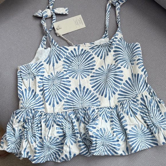 Joie Tops - Joie Blue and White Patterned Sleeveless Top Size M